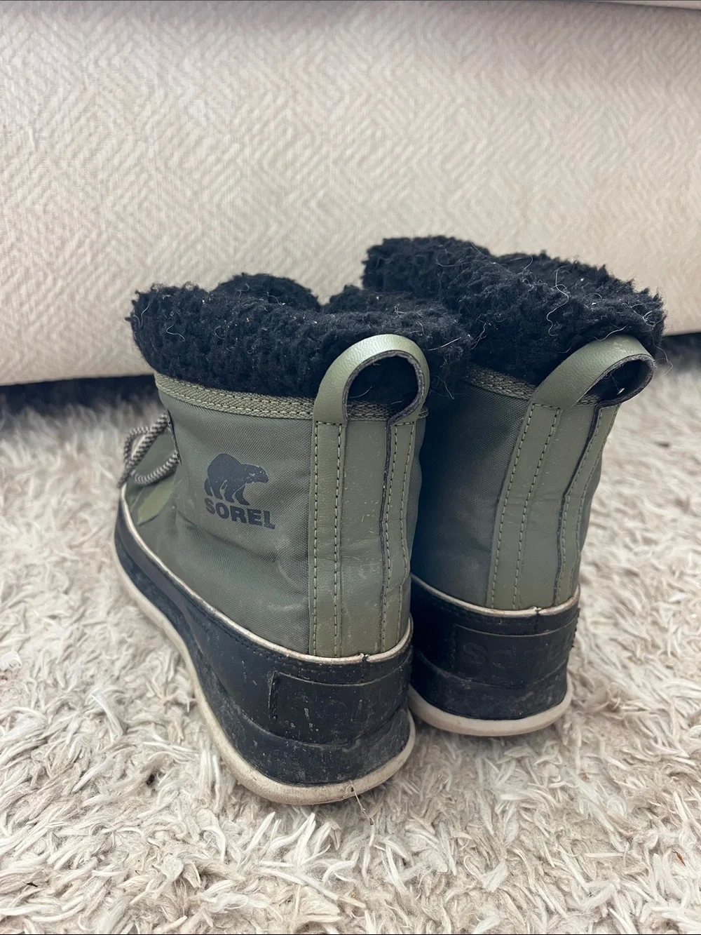 Sorel Olive Green and Black Lace-Up Sherpa Boot